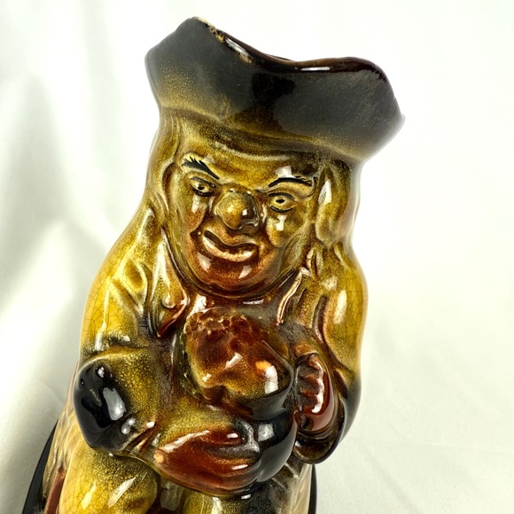 Vintage Sitting Lord Nelson Toby Jug Yellow Brown Glaze Holding Ale Handle - Picture 1 of 13